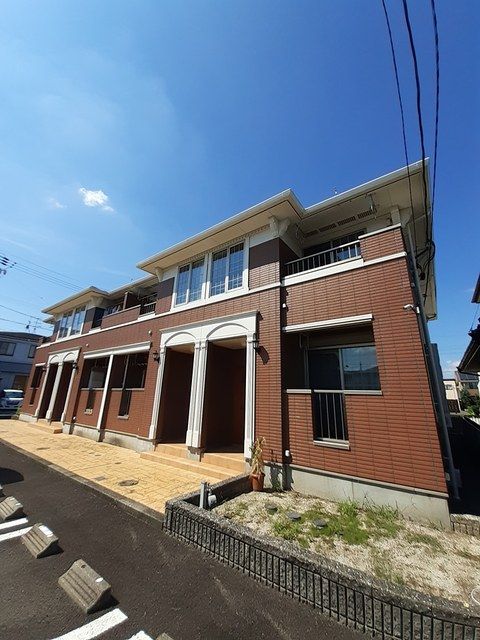 ウィスタリアの外観画像