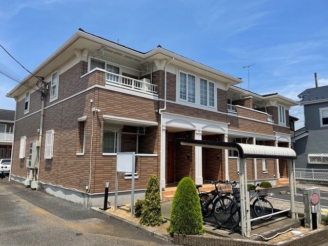 シャン・ド・フルールの外観画像