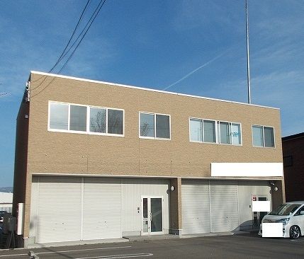 西桔梗町倉庫付事務所Ⅱの外観画像