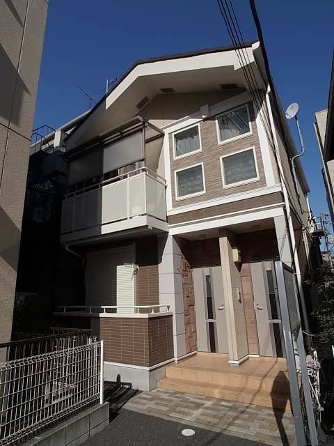 メゾンドルネの外観画像