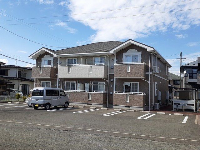 ラスタープレイスの外観画像