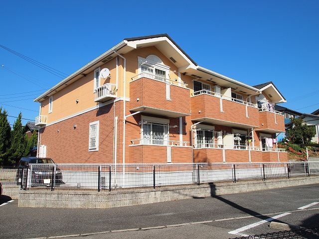 クリアネスの外観画像