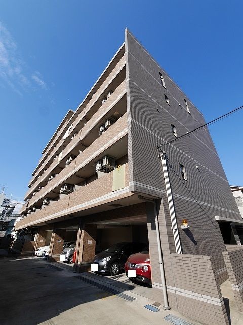エテルネル・パレの外観画像