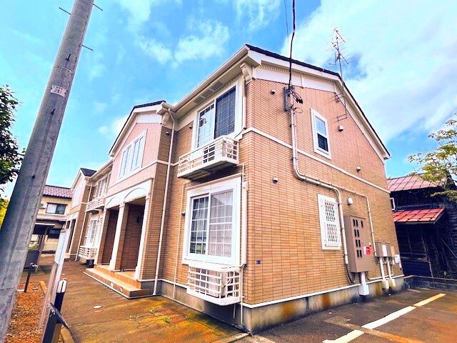 リュミエール学校町の外観画像