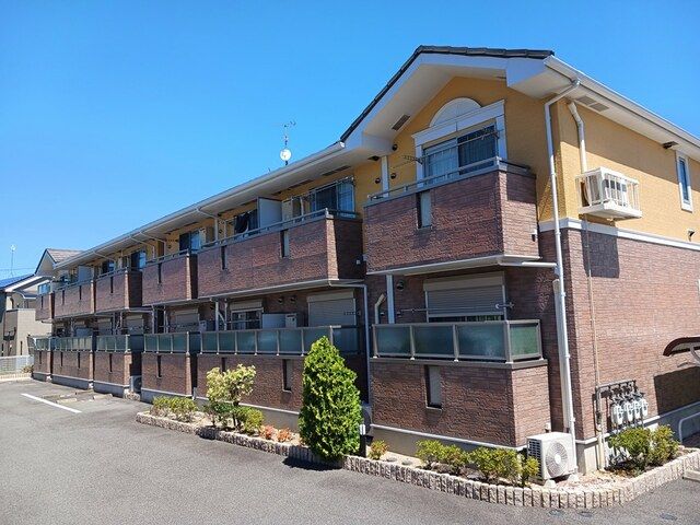 エクセレント 大美野の外観画像