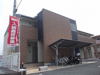 ラトゥールの外観画像