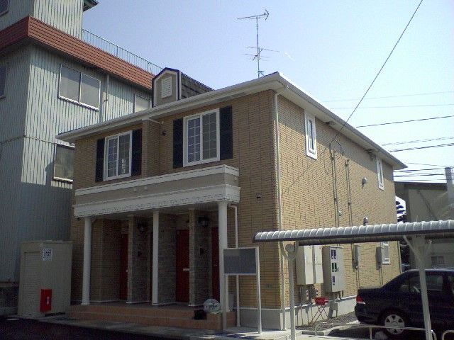 プラシード山越 Bの外観画像