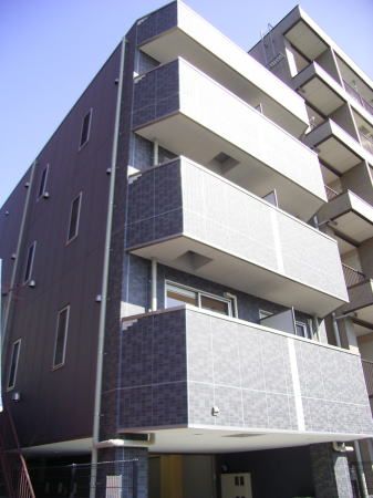 ルミドッツ フォーストーリーの外観画像