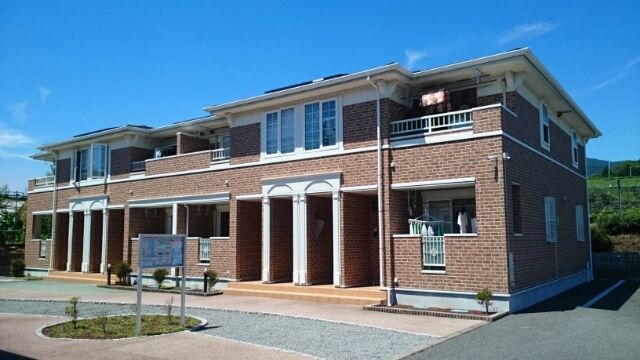 クレメントヒルA棟の外観画像