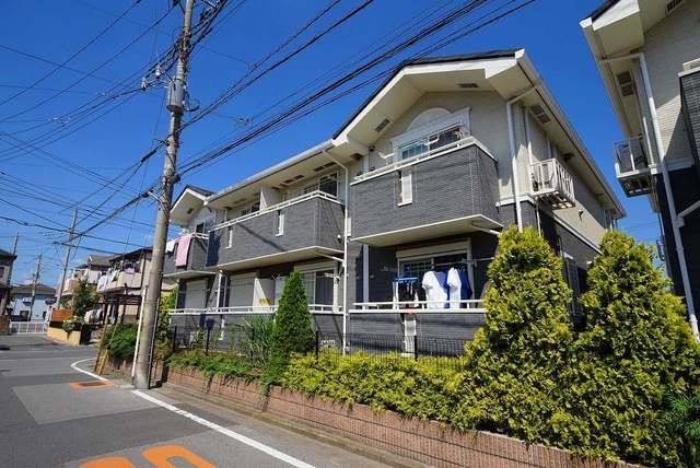 スパジオ四番館の外観画像