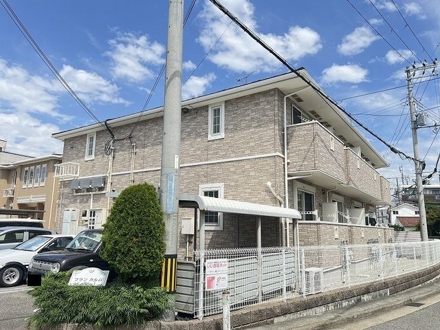 フラン カルムの外観画像