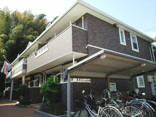 フィオーレ 千年の外観画像