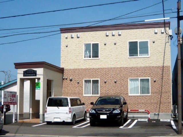 フレスクーラの外観画像