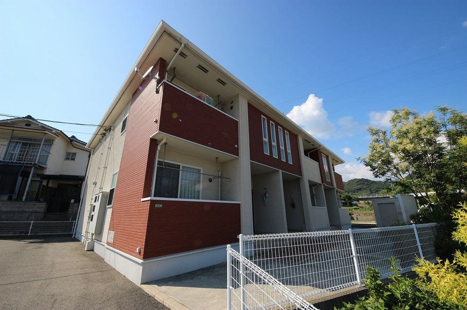 サンシャイン ヒル ハウスⅡの外観画像