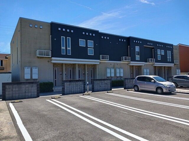 ブラン・リヴィエ-ル Ⅱの外観画像