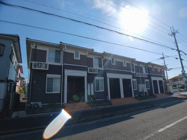エスメラルダの外観画像