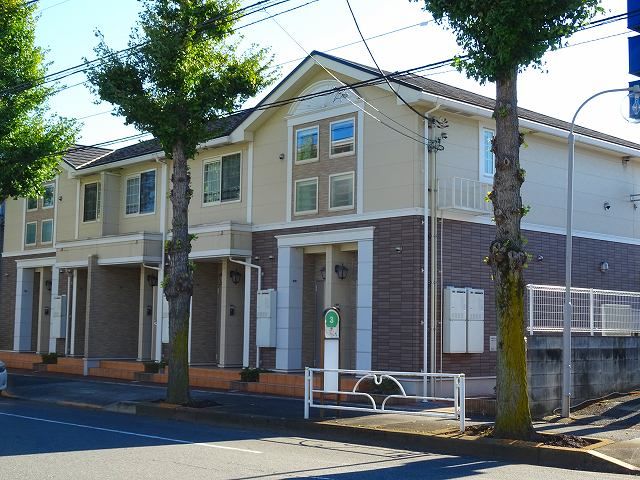 グランプラトⅡの外観画像