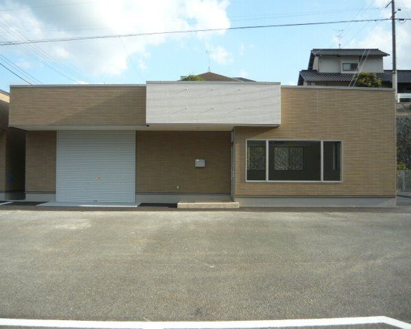 徳重638平屋倉庫付事務所Ⅱの外観画像