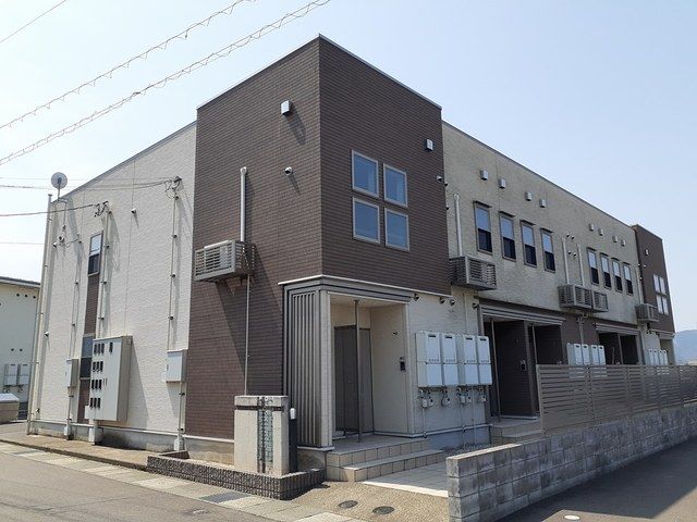 ヴィラ・スウィ-ト・COCOⅠの外観画像