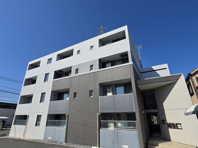 プラシードの外観画像