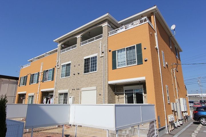 ラ メゾン ゴルディーニⅡの外観画像