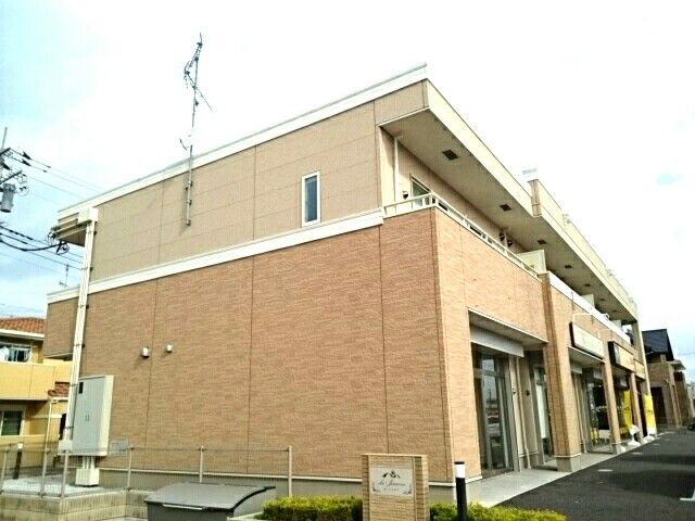 ラ・ジュネスの外観画像