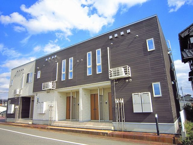 ヌーベルオーブの外観画像