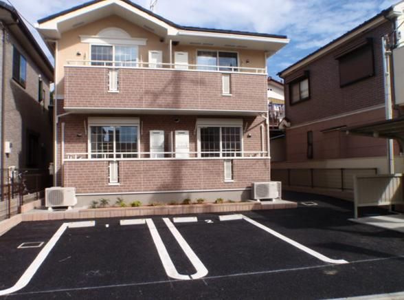 レジデンス日進の外観画像