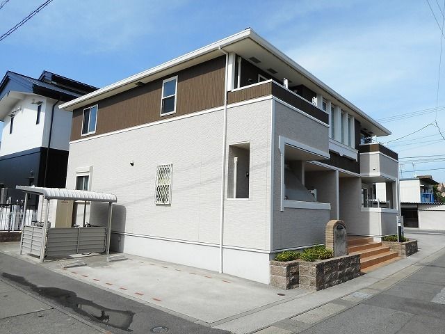 カレント昭和の外観画像