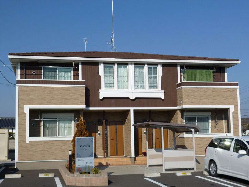 アンジュの外観画像