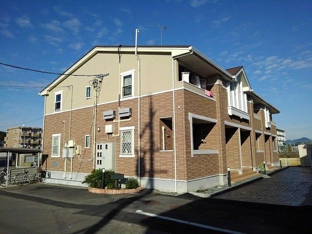 コモド・パレTの外観画像