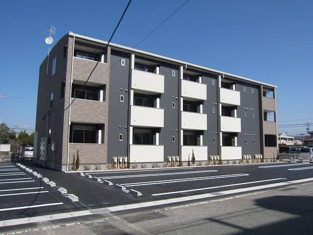 クイーンズの外観画像