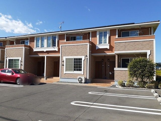 ラ グリシーヌBの外観画像