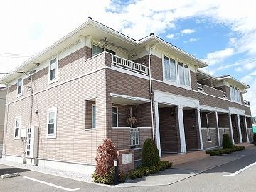 レジェンドの外観画像