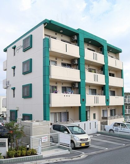 グレイスフル宮里の外観画像