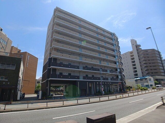 プリムローズ アヴェニューの外観画像