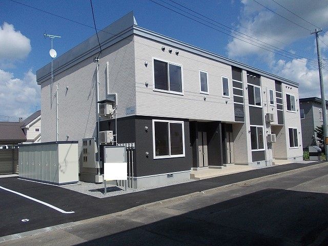 カーサ セレノの外観画像