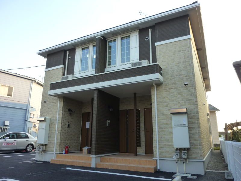 カラーサウンズあくつの外観画像