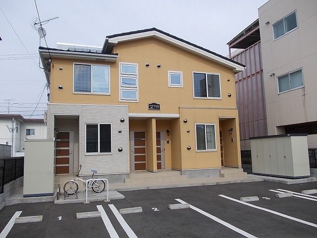 アミーユ保戸野の外観画像