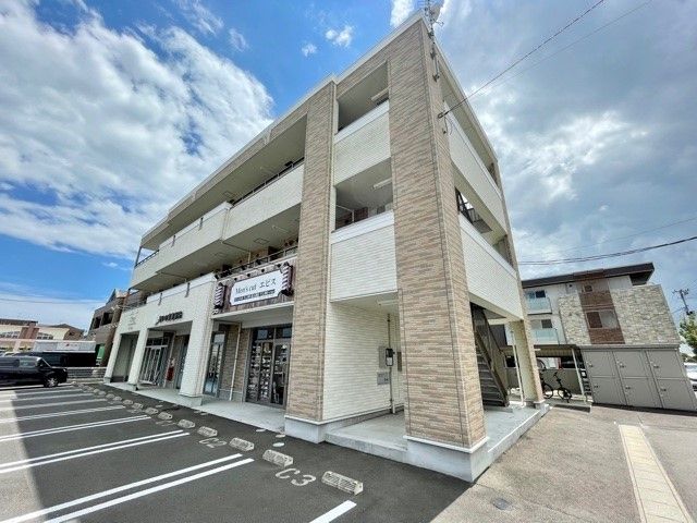 リアン ベル コートの外観画像