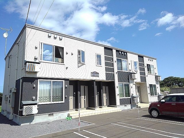 カルミラ・ブラーナの外観画像