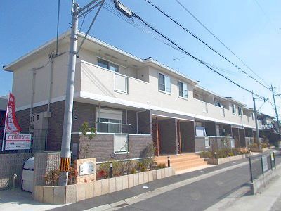 ウィンズ高畑の外観画像