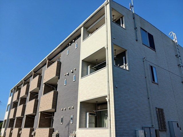 オリンピアの外観画像