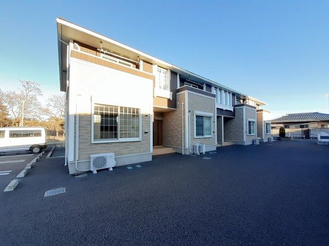 ジョワイユーの外観画像