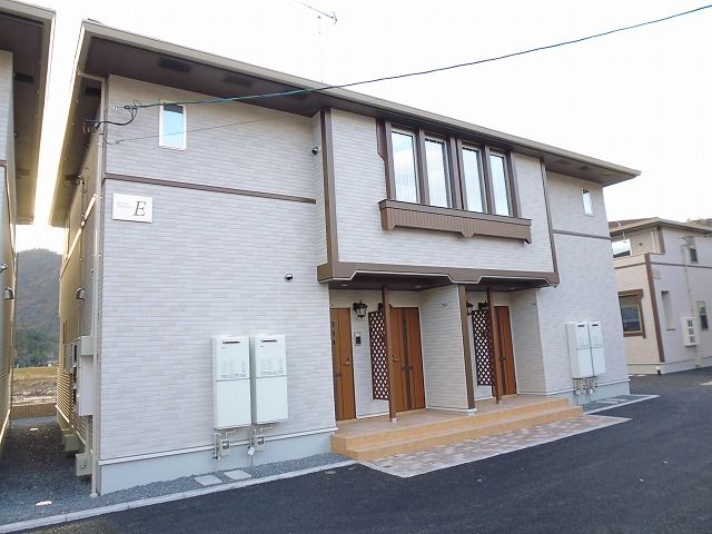 リバーサイド真倉 Eの外観画像