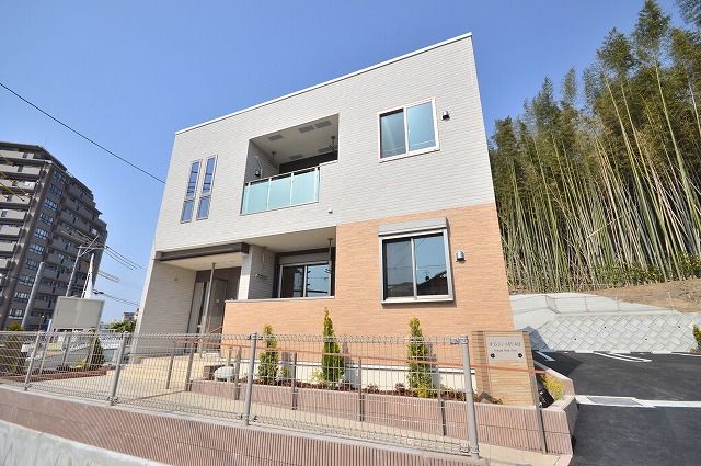 オランジェ ベルク大谷の外観画像