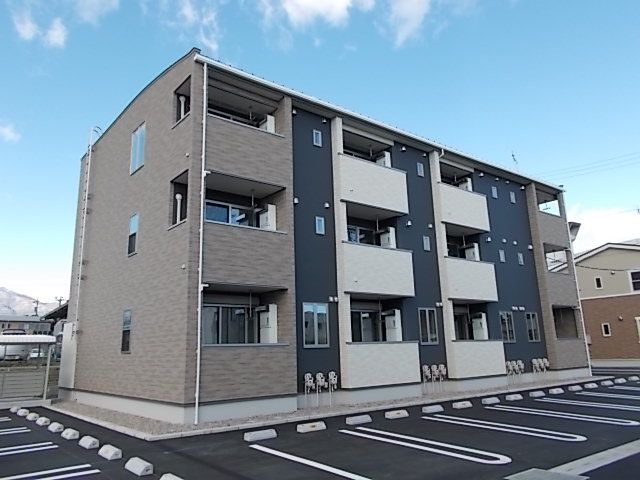 ソラホームBの外観画像