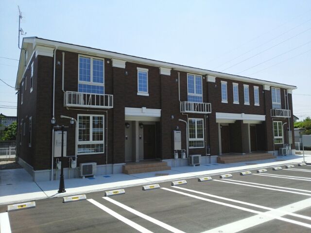 シェル・トゥールBの外観画像