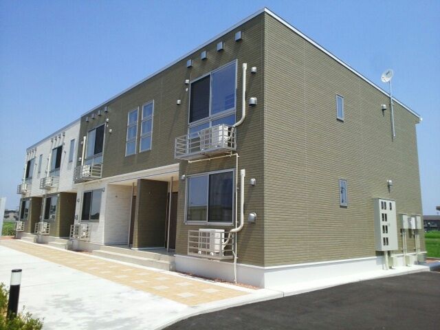 ニューバンブスの外観画像