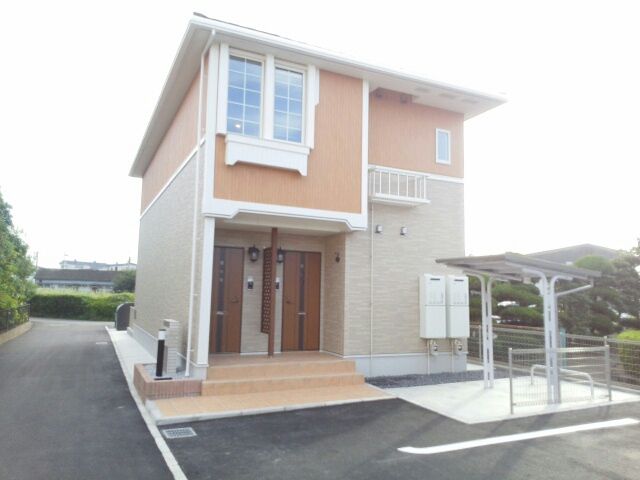 フィオーレ大村Ⅰの外観画像